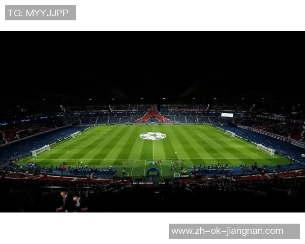 激情四溢的足球场气氛让每一场比赛都成为难忘的盛宴与团结的象征